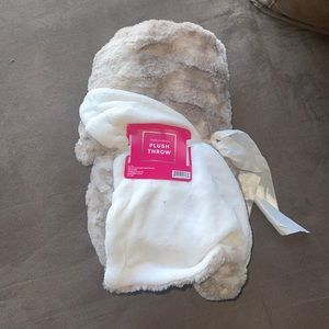 Ulta Beauty Faux Fur Throw
